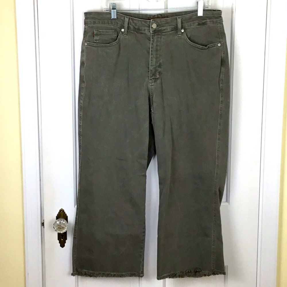 Judy Blue Olive Ankle & Cropped Jeans